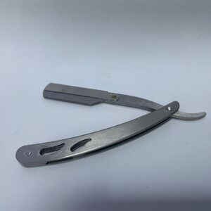 navaja metal plateada