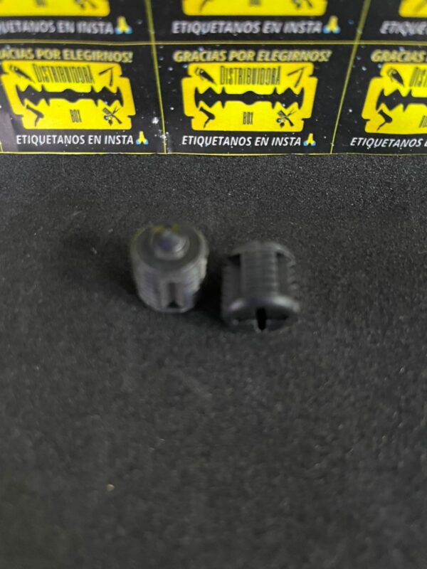 Tornillo de ajuste para clipper wahl - Image 2