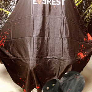Capa Everest Custom roja con negro