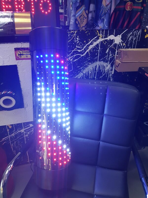 Polo LED Mediano