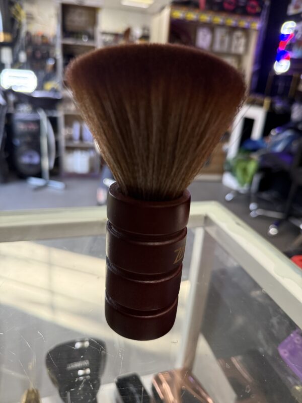 saca pelo madera zatys